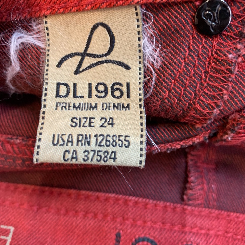 DL1961 Red Jeans. Emma 4way 360 - Picture 7 of 8